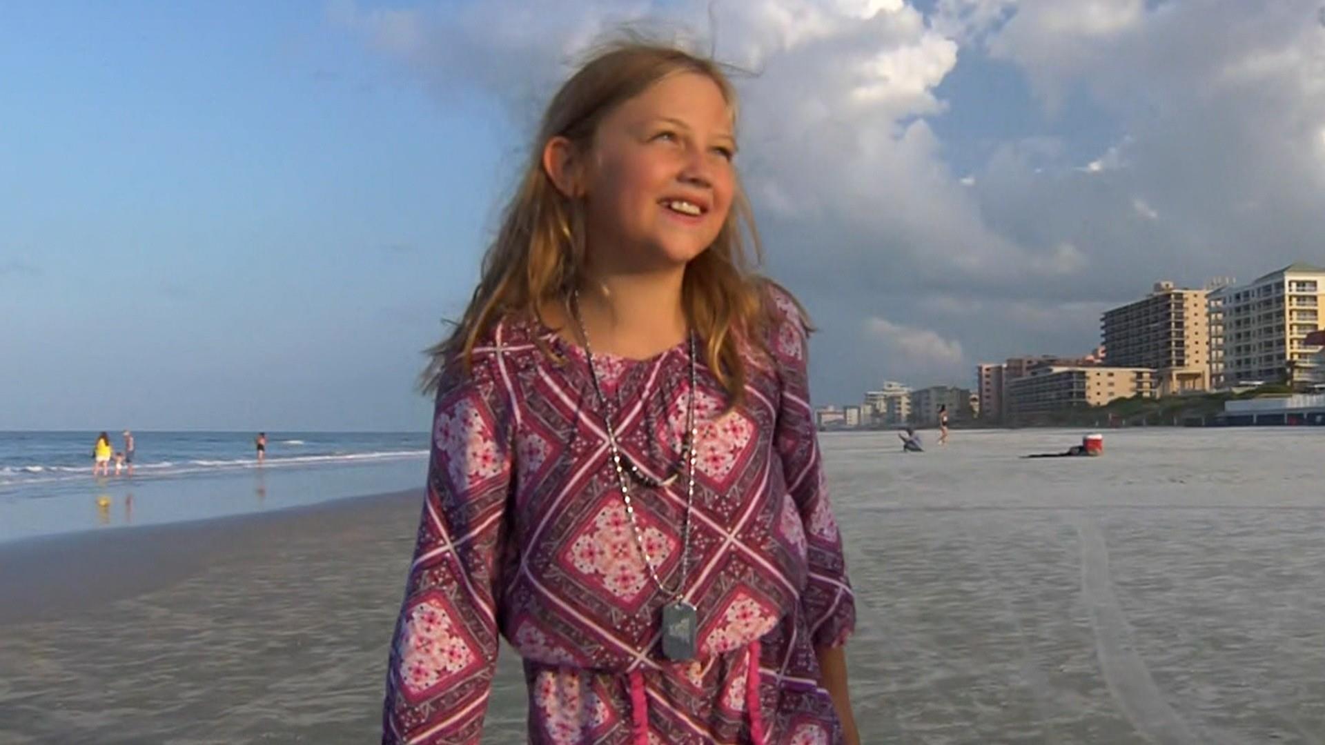9 Year Old Girl Bitten By Shark In Florida Says She S Not Afraid To Get Back In Water